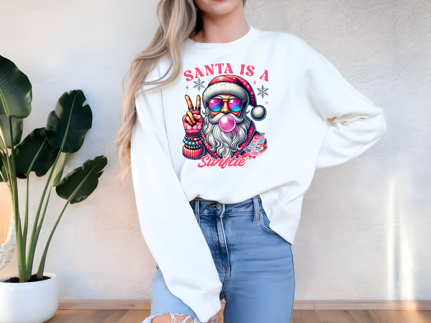 "Swiftie Santa" Sweater – Festive Fun for Every Swiftie.